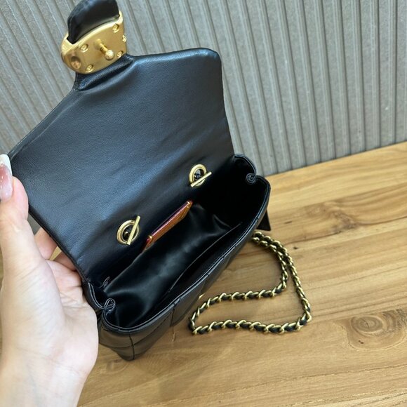 COACH TABBY TOP HANDLE BAG WITH QUILTING - Picture 8 of 9